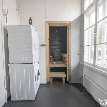 Апартаменты Vanha Postitalo Sauna & City Wahlinkatu 8 *
